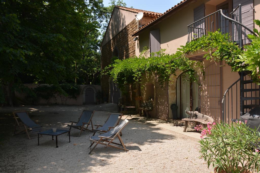 Le Mas De Gion Arles Exterior photo